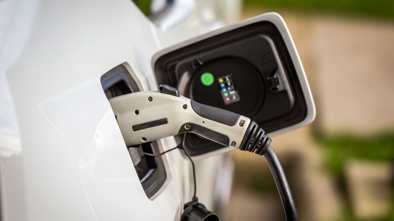 Elektrikli araç almak isteyenlerin bilmesi gerekenler