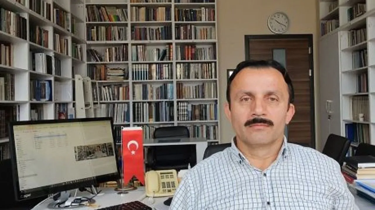 Diyanet İşleri Başkan Yardımcısı Prof. Dr. Ahmet İshak Demir kimdir?