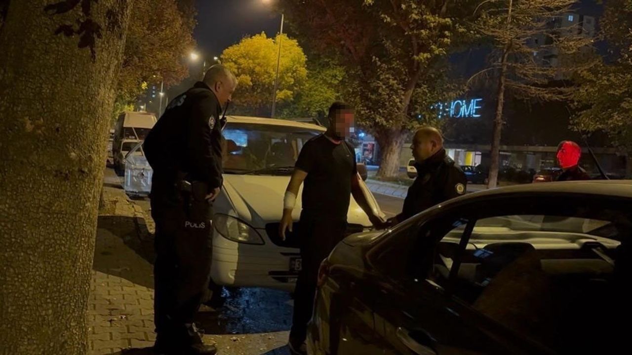Annesinden para alamadı… Kendine zarar vermeye kalktı