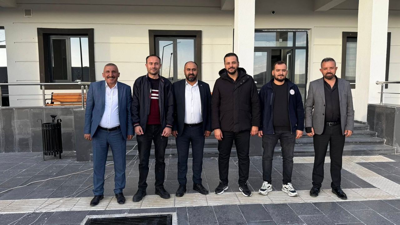 Başkan Akyol sahada: Sağlık emekçilerini ziyaret etti!