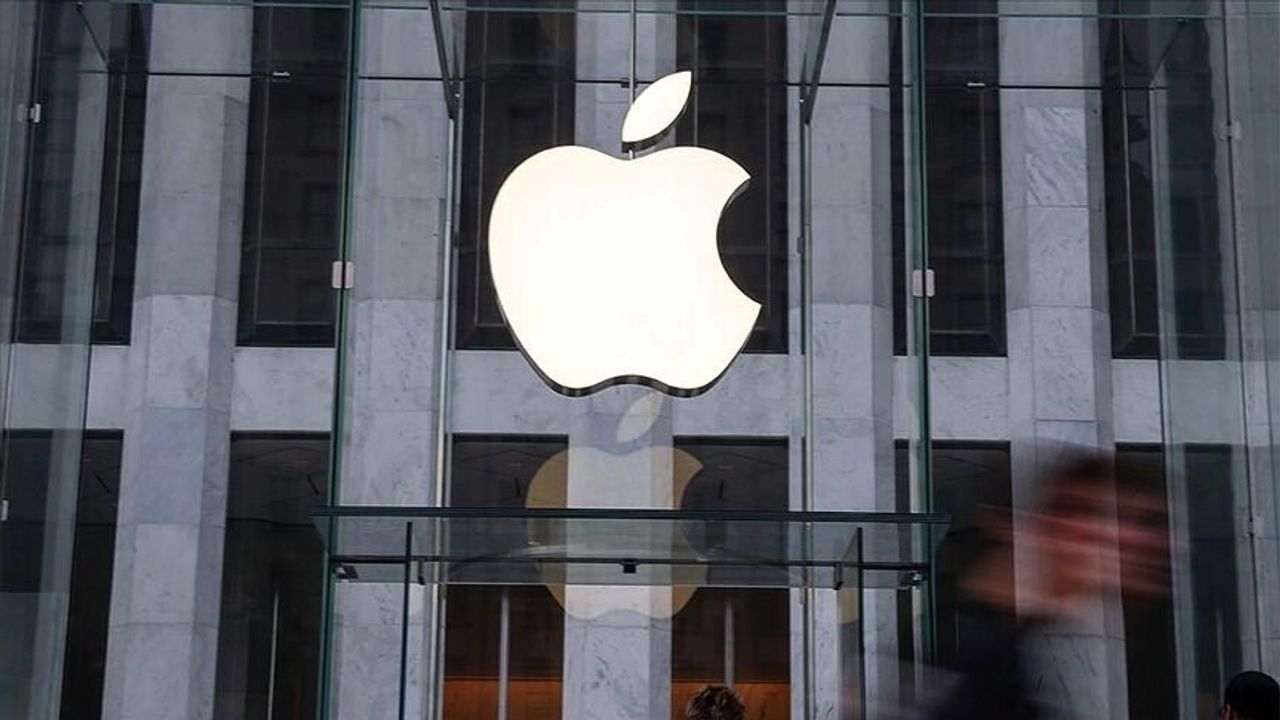 Apple ve Google'dan dev iş birliği: Yeni nesil Siri hedefte!