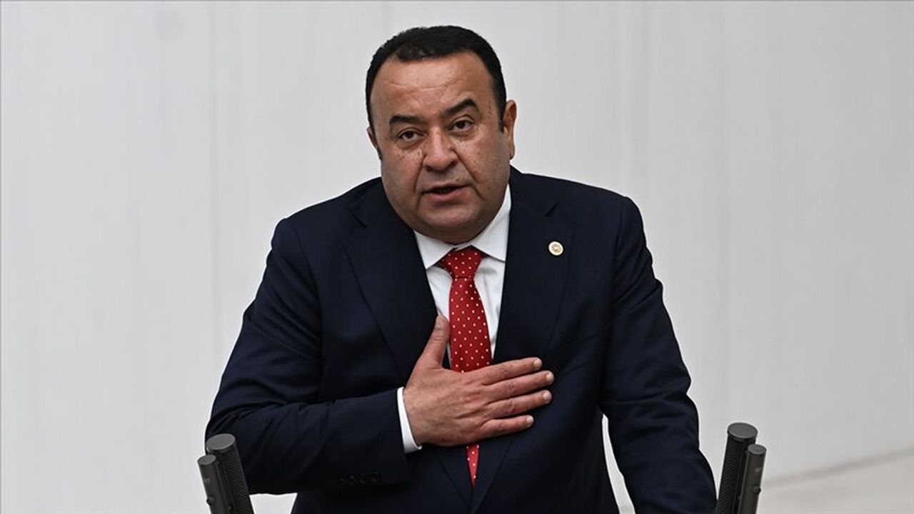 Adnan Beker’den yarım kalan projeleri bitirin tepkisi!
