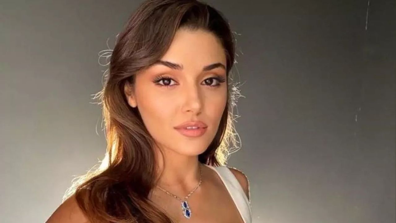 Hande Erçel Hakan Sabancı’ya pastasıyla gönderme yaptı…