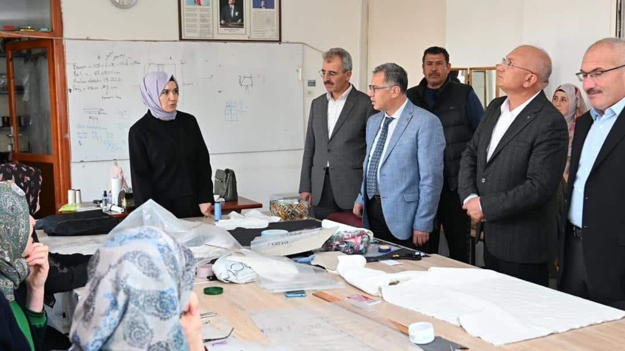 Yozgat İl Müdürü Altınkaynak kursiyerlerle buluştu