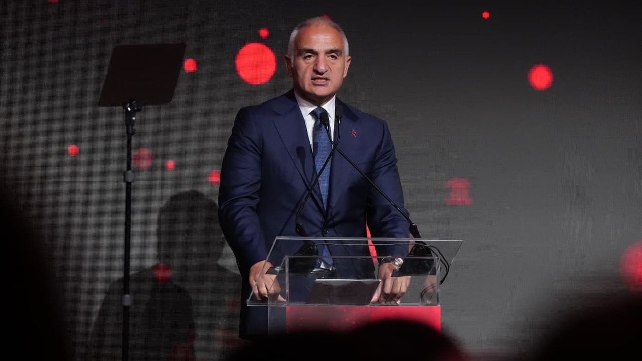 Bakan Ersoy: ‘‘Binlerce yıllık yerel lezzetlerimiz ve mutfak sanatımızın dünya çapında takdir görmesi gurur verici’’