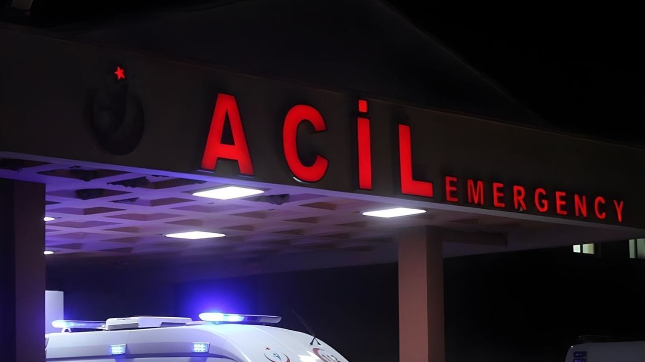 Yolun karşısına geçmek isteyen yayaya otomobil çarptı