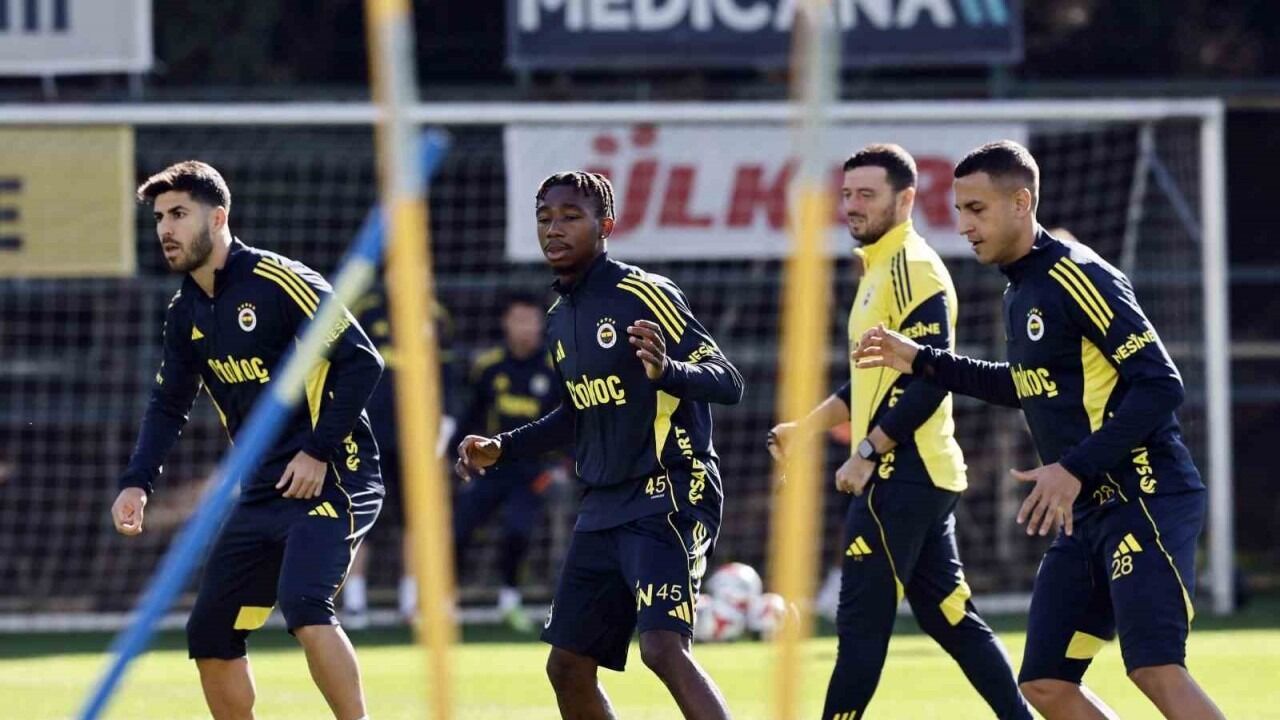 Fenerbahçe, Eyüpspor'a konuk olacak