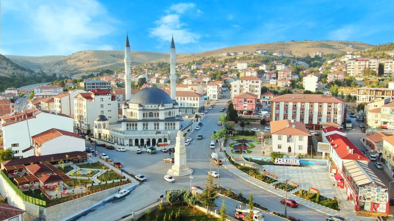 Çekerek’ten ücretsiz ulaşım ve bilet desteği