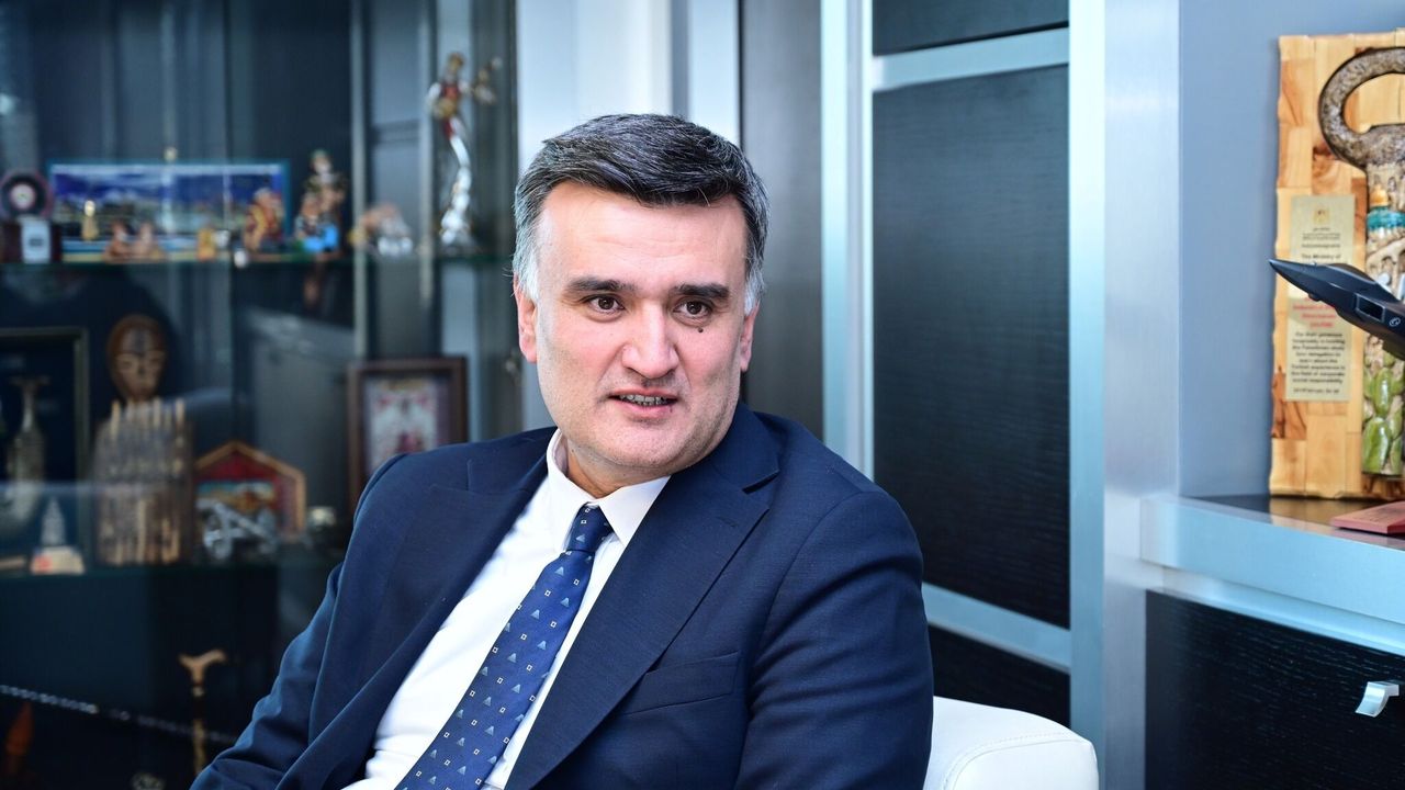Ahmet Yozgatlıgil kimdir? Ahmet Yozgatlıgil nereli, evli mi, Yozgatlı mı?