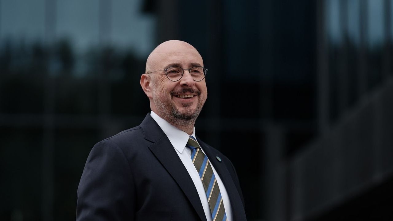 Uğur Poyraz kimdir? İYİ Parti Antalya Milletvekili Uğur Poyraz kaç yaşında, nereli?