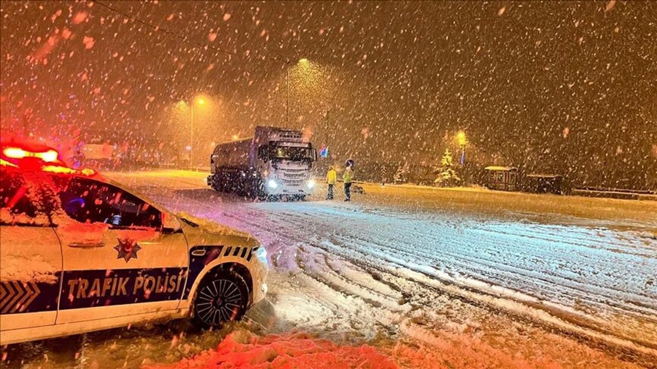 Yozgat Valiliği'nden sürücülere kar uyarısı