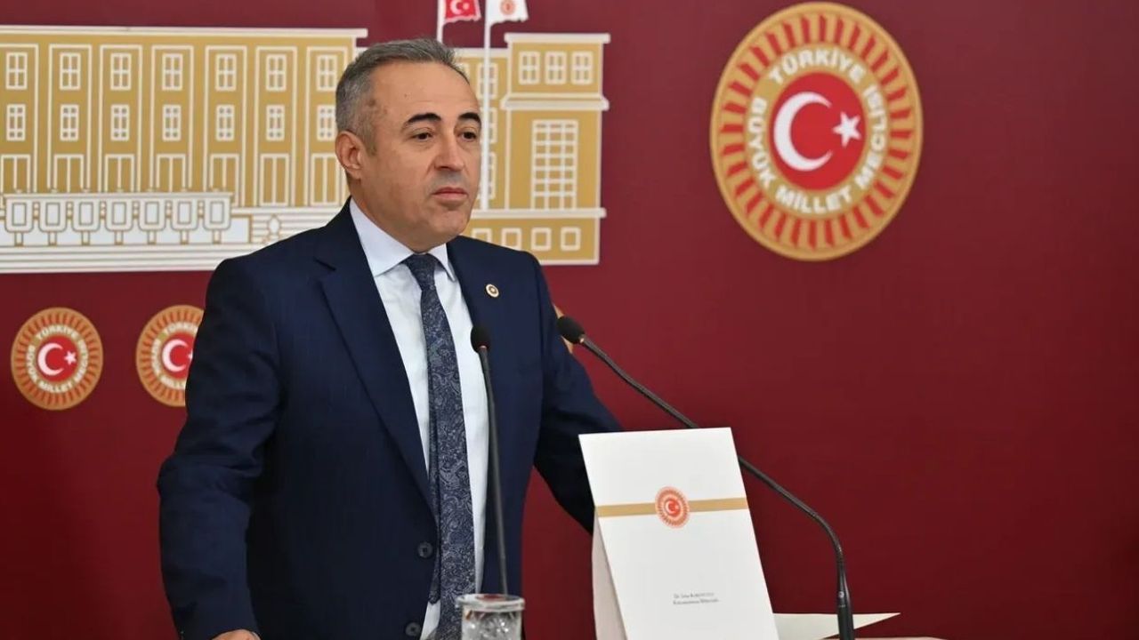 İrfan Karatutlu kimdir? Hangi partiye üye, neden gündeme geldi?