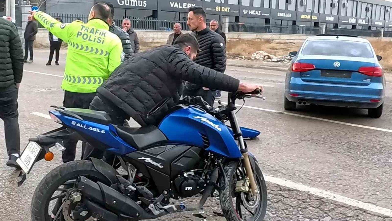 Motosikletin 16 yaşındaki sürücüsü ağır yaralandı