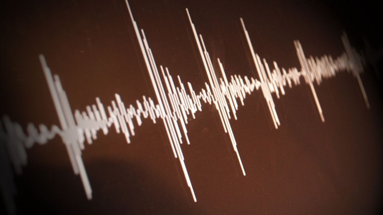 Son dakika: 4 büyüklüğünde deprem korkuttu