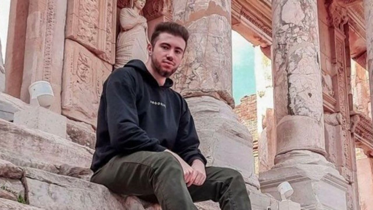 Distaste hesabının yöneticisi Fahrettin Gökberk Akbulut kimdir? Neden gözaltına alındı?
