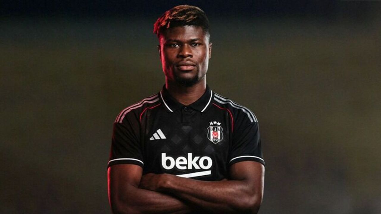 Emmanuel Agbadou, Beşiktaş için İstanbul'da