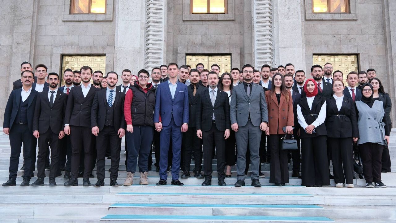 Milletvekili Şahan’a Yozgat AK gençlikten ziyaret