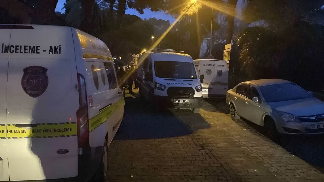 Evde acı olay: 3 kişi silahla vurulmuş halde bulundu!