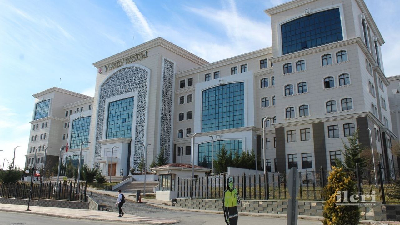 Yozgat Valiliği sürücüleri siyah buza karşı uyardı