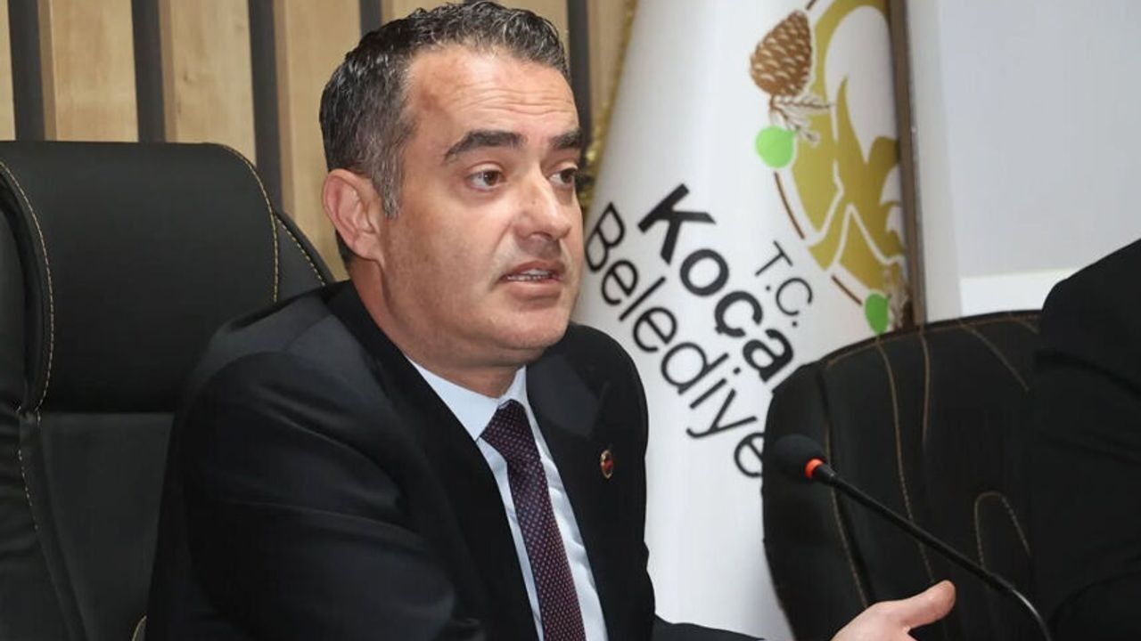 Özgür Arıcı kimdir? Koçarlı Belediye Başkanı Özgür Arıcı kaç yaşında, nereli, mecliste ne dedi?