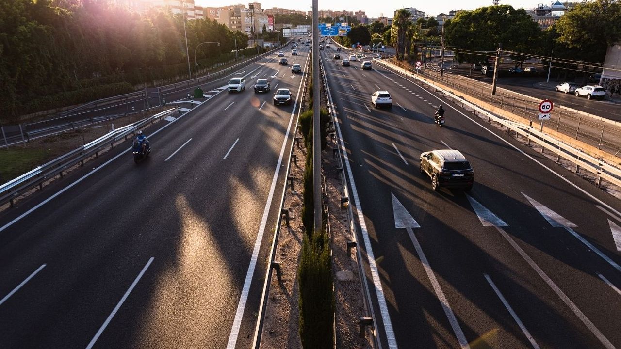 Yol vermeme tartışmasında bıçak çekildi