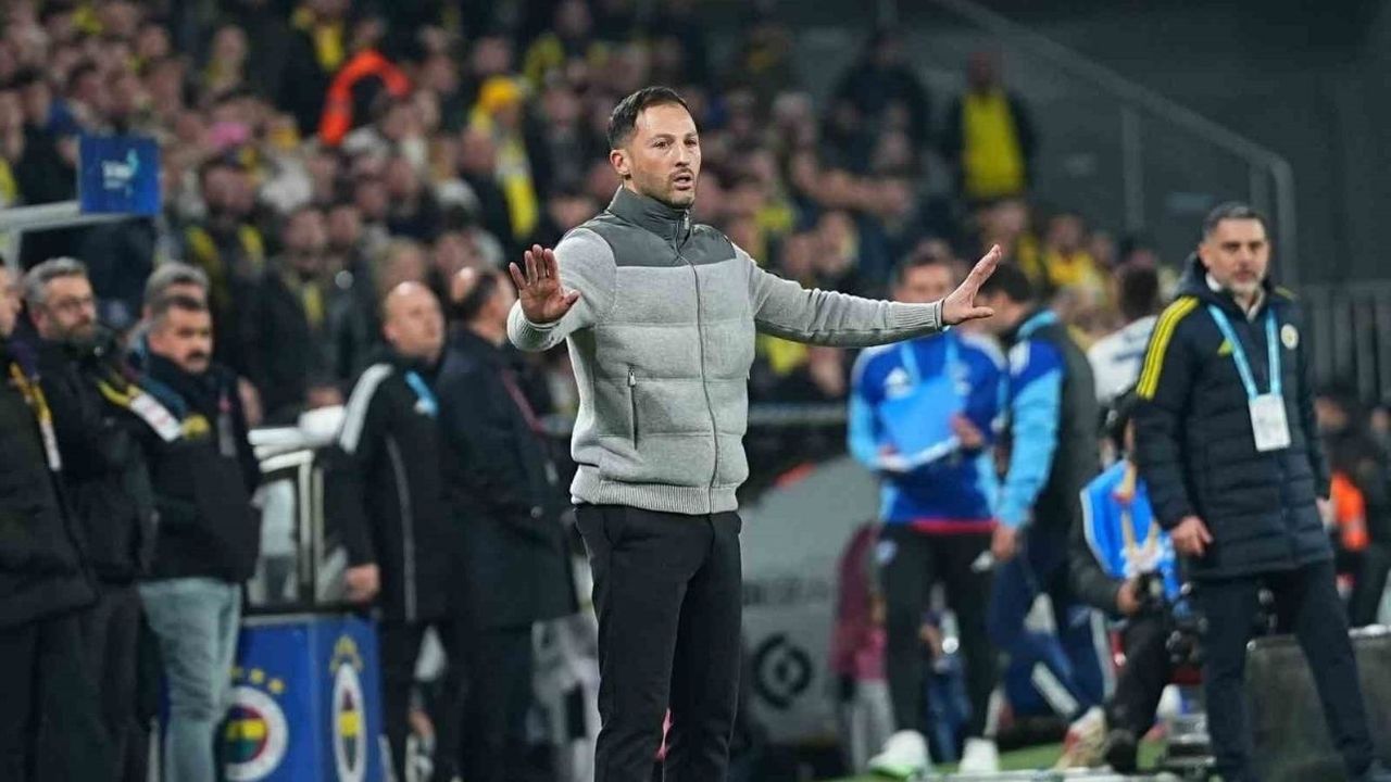 Fenerbahçe'den Domenico Tedesco açıklaması: Takımımızın başında yer alamayacak