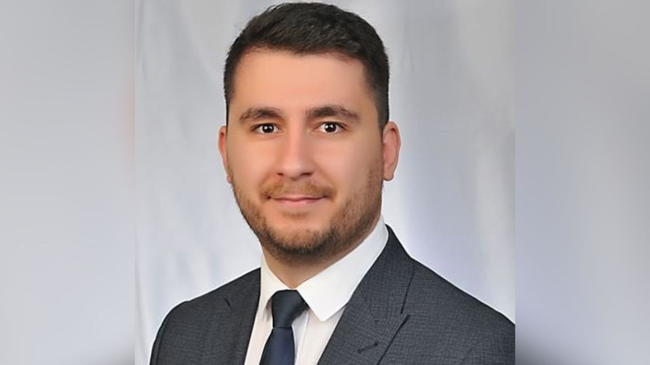 Ömer Özkızılcık kimdir? Nereli? Kaç yaşında? Ne iş yapıyor?