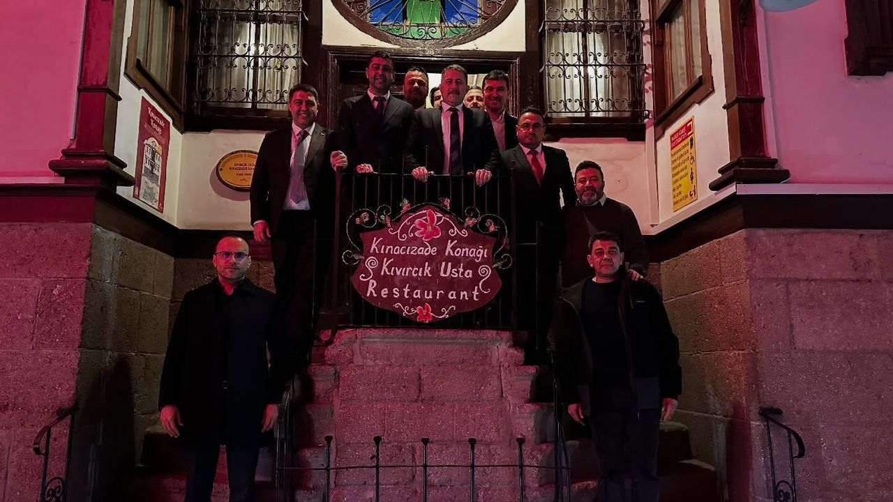 MHP Yozgat Milletvekili Sedef, Kınacızade Konağında iftar sofrasında hemşehrileriyle buluştu
