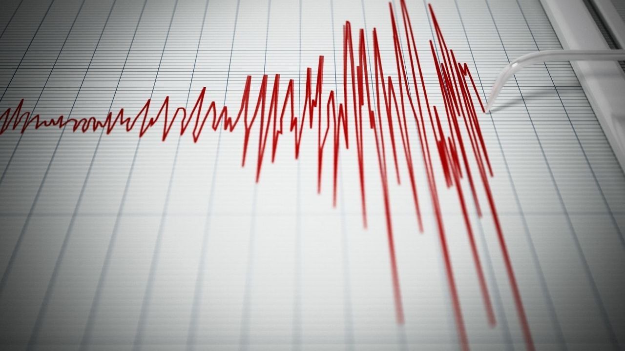 Son dakika deprem: Sabah 4.0’lık sarsıntı kaydedildi