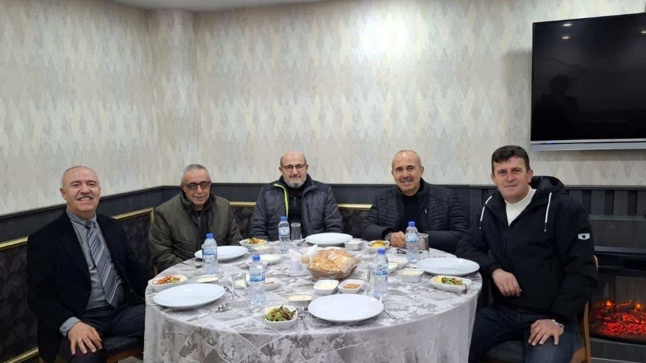 Yozgat’ta emekli öğretmenlere vefa ziyareti