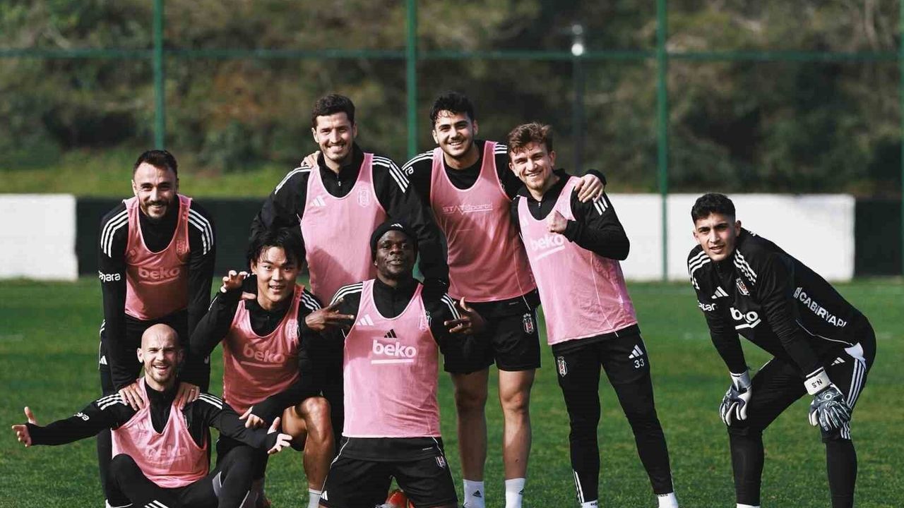 Beşiktaş salonda çalıştı