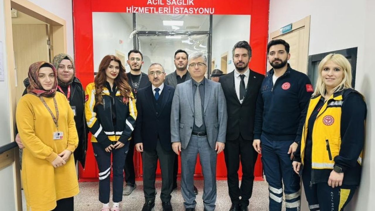 Dr. Mehmet Akif Karaarslan Kadışehri’nde sağlık tesislerini ziyaret etti