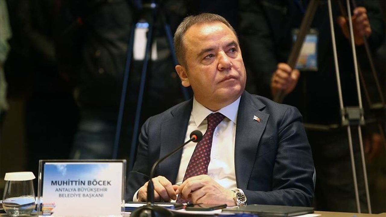 Muhittin Böcek'in 2 şoförü polise ifade veriyor