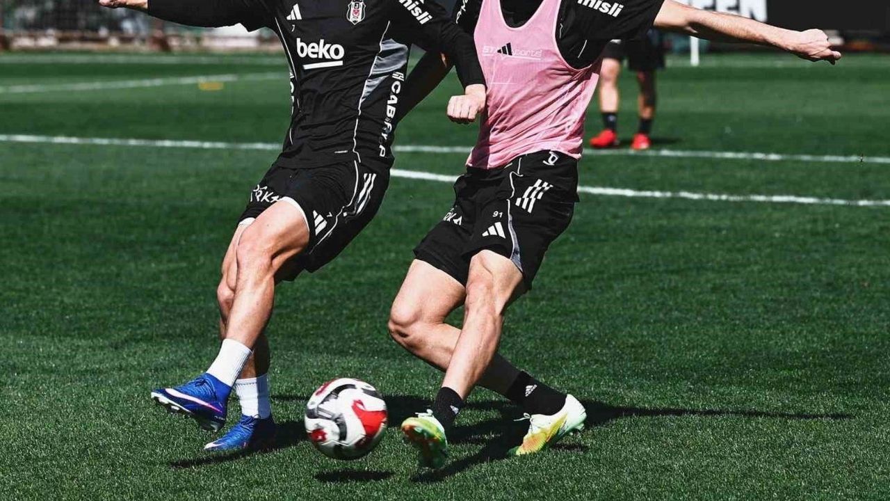 Beşiktaş, Antalyaspor maçı hazırlıklarına ara vermeden başladı