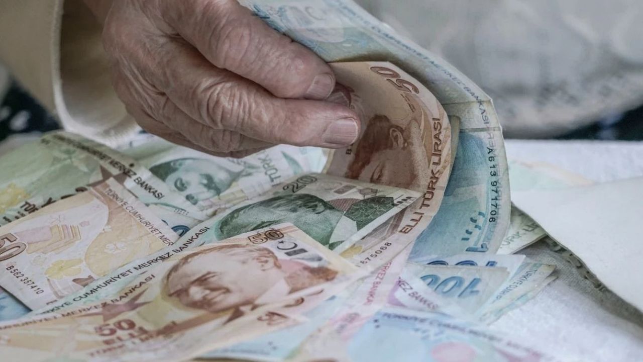 Müjde: Temmuzda emekliye rekor zam geliyor