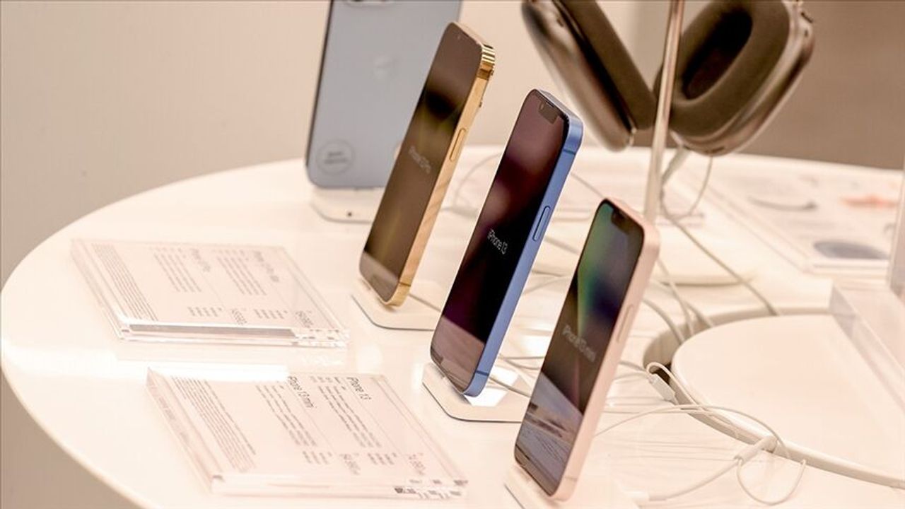 Katlanabilir iphone için deneme üretimi başladı iddia edildi