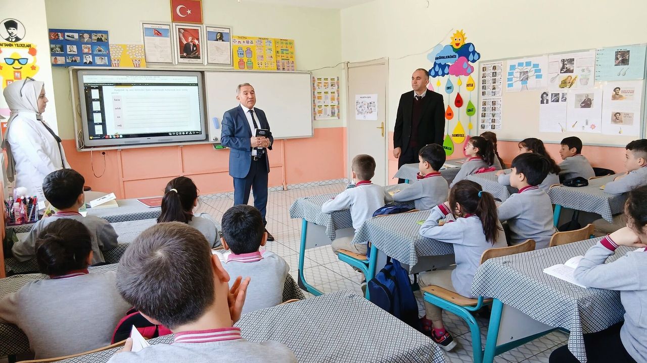 Kadışehri’nde öğrencilerle okuma etkinliği