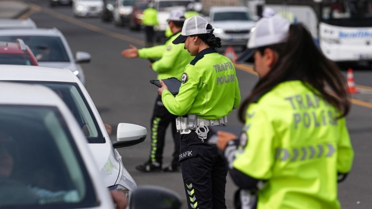 Trafikte kural ihlallerine ağır yaptırımlar geliyor