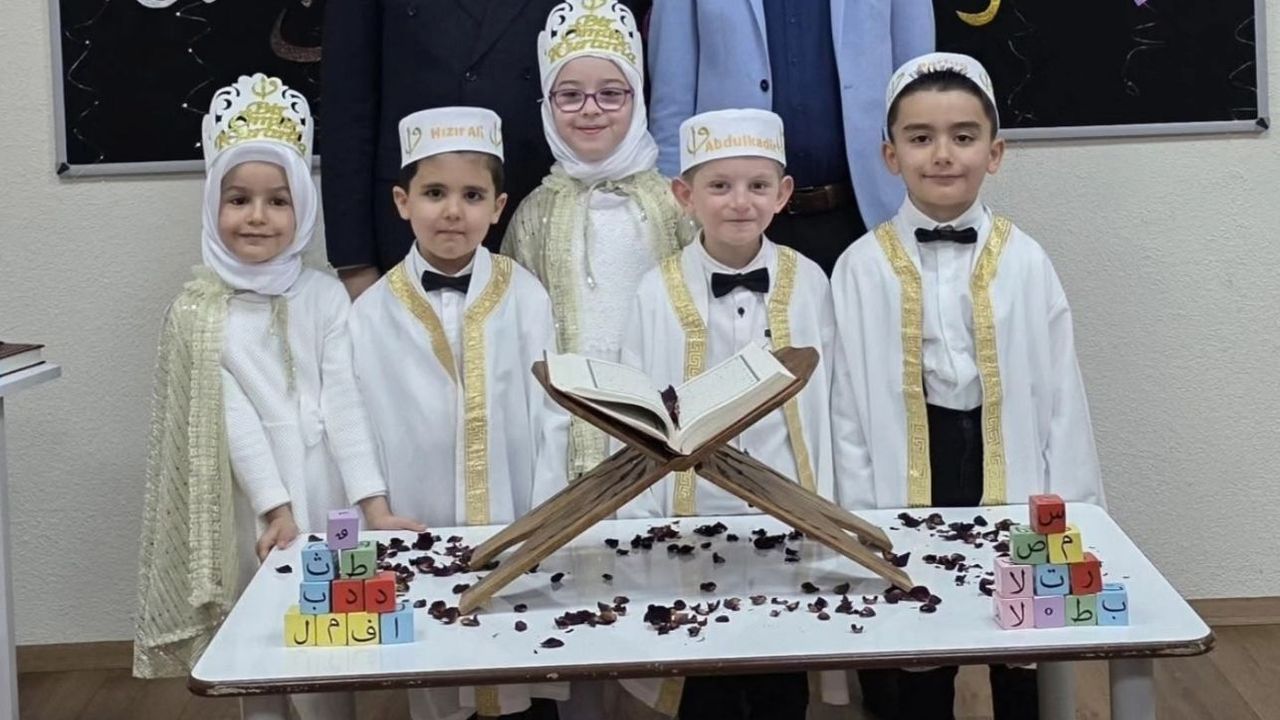 Çandır’da minik öğrenciler Kur’an-ı Kerim’e geçti