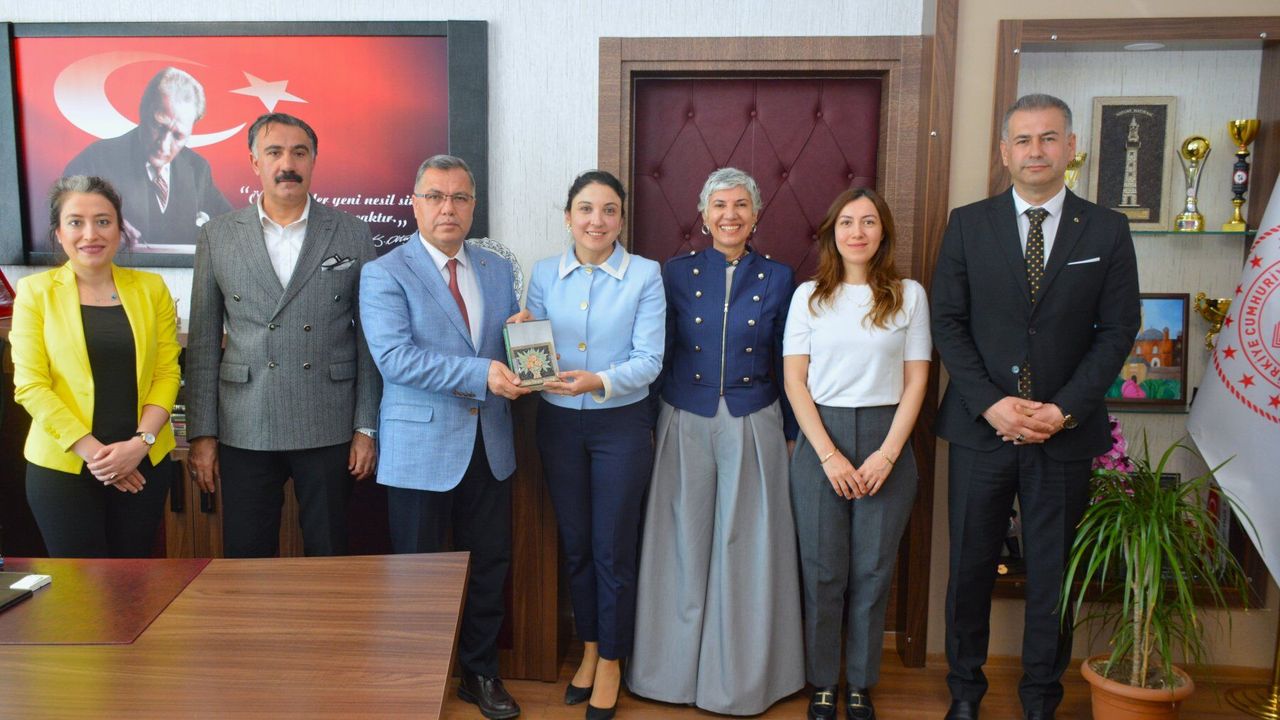 Yozgat’ta “Bir Kitap Bin Gelecek” projesi için protokol imzalandı