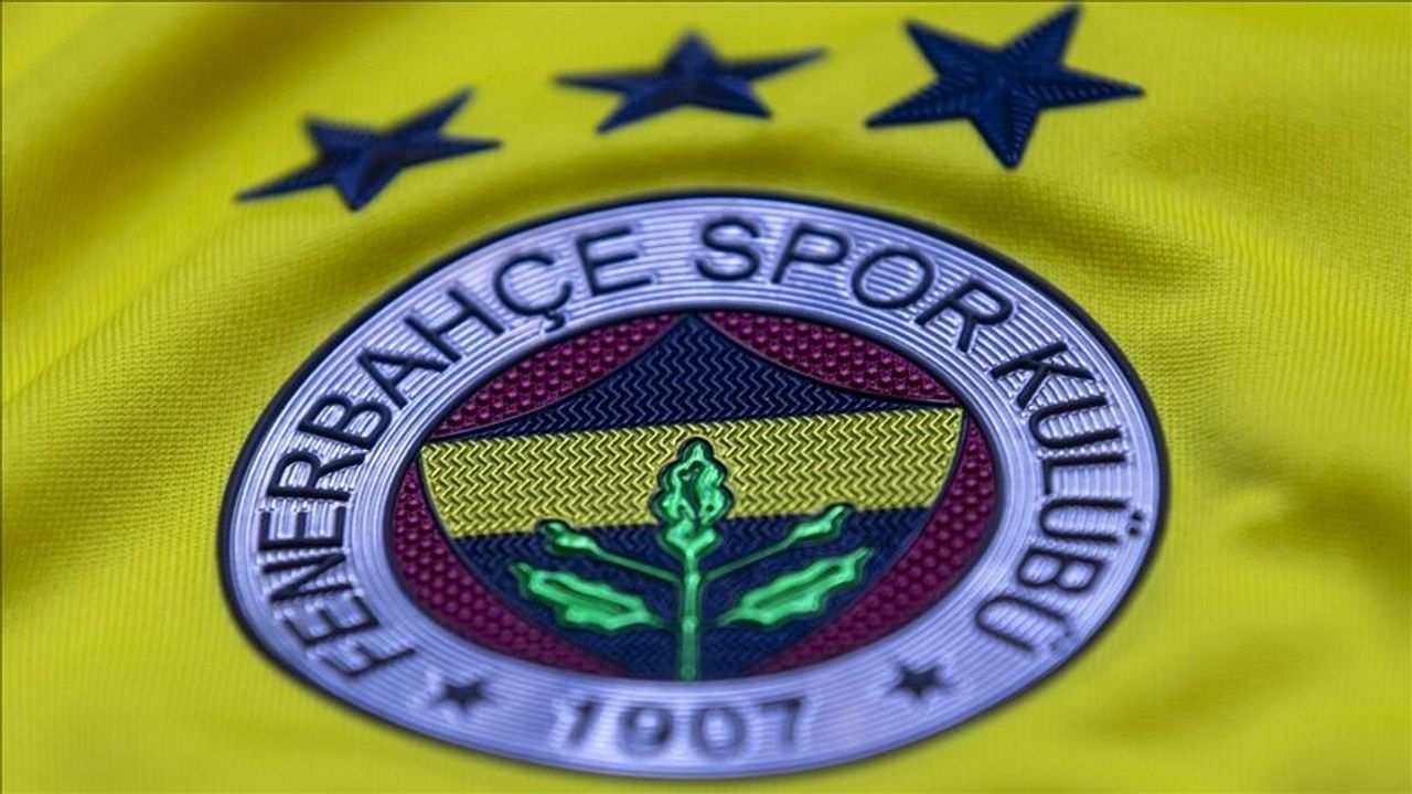 Fenerbahçe'den 18 yaş altı taraftarlara ücretsiz bilet