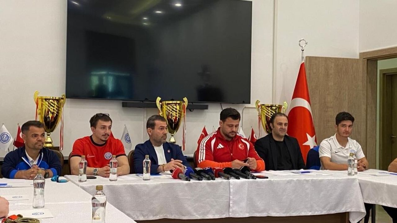 Yozgatlı milli güreşçi Rıza Kayaalp’ten rekor açıklaması: Bunu Taha Akgül kırabilir
