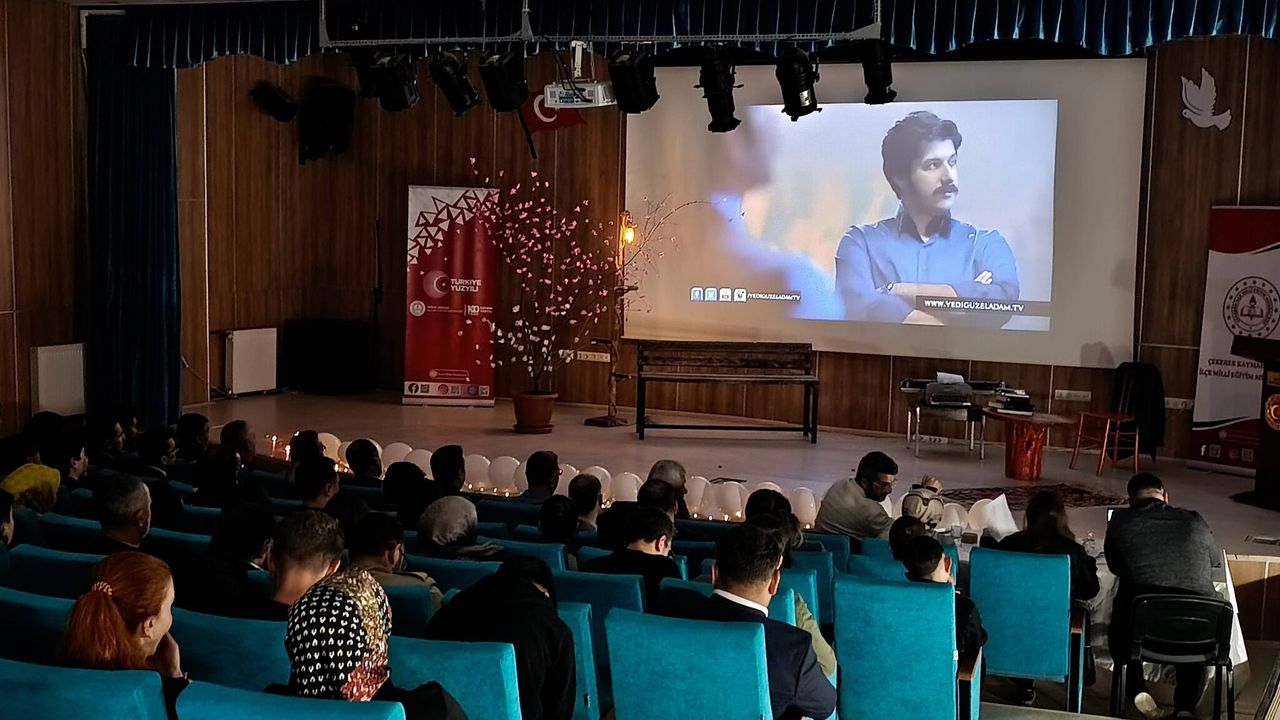 Çekerek'te şiir yarışması tamamlandı