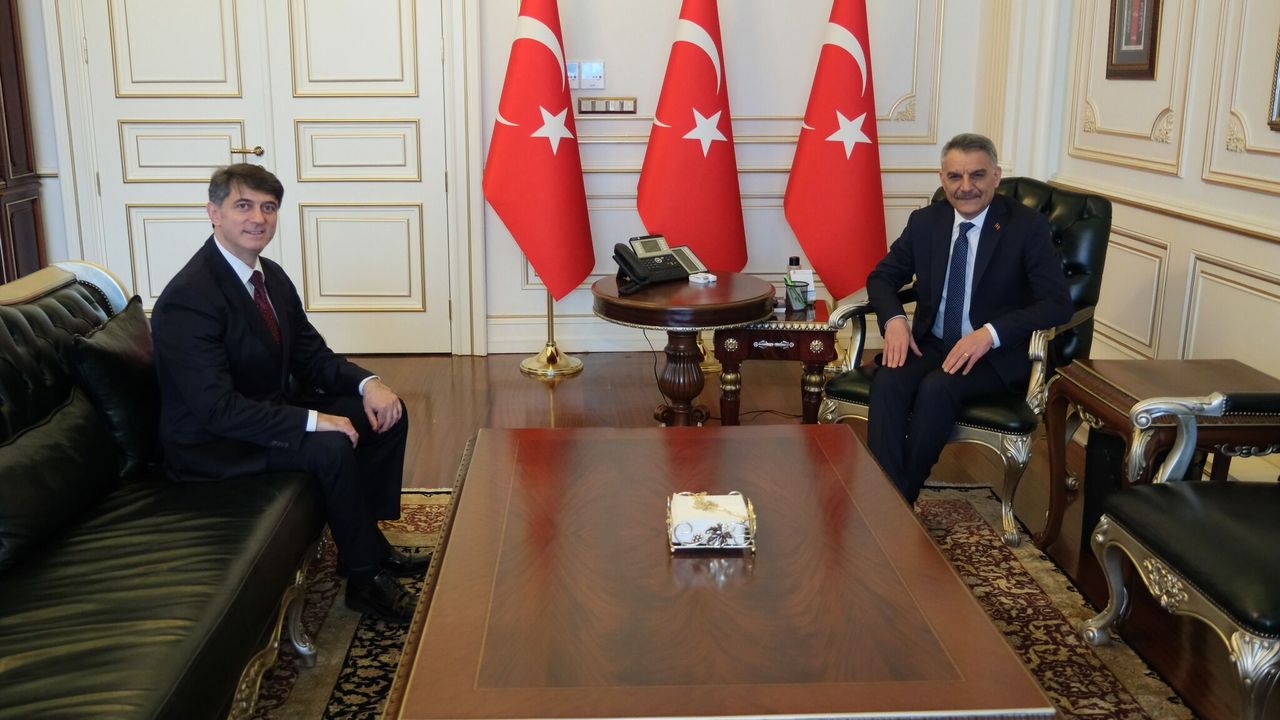 Yozgat'ta İl Emniyet Müdürü Koç'tan veda ziyareti
