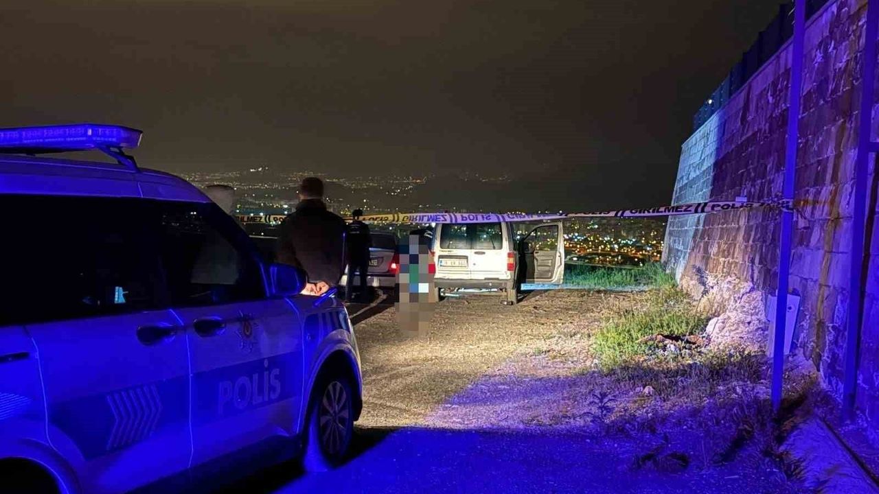 Arkadaşına mesaj attıktan sonra intihar etti