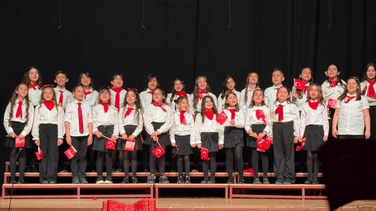 Yozgat Çözüm Koleji’nden yıl sonu gösterisi