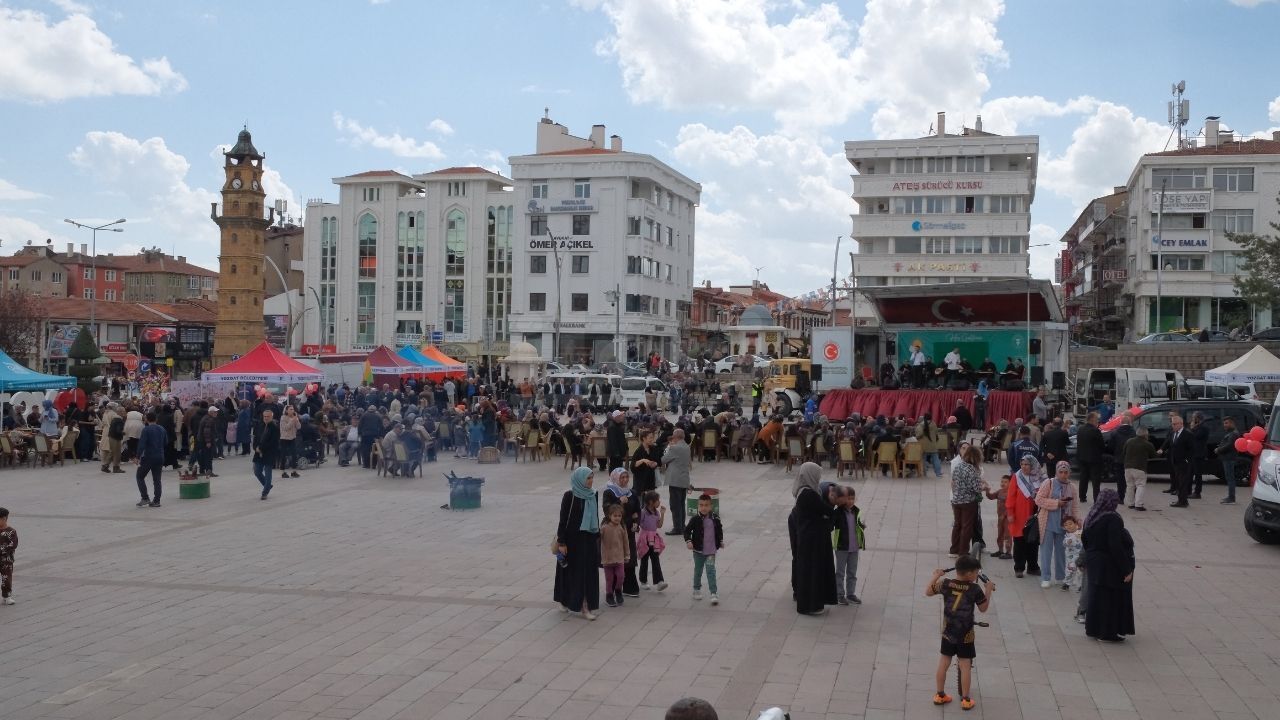 Yozgat’ta Hıdırellez coşkusu renkli görüntülere sahne oldu