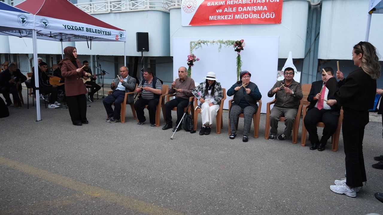 Yozgat Valisi Özkan, Engelliler Haftası etkinliğine katıldı