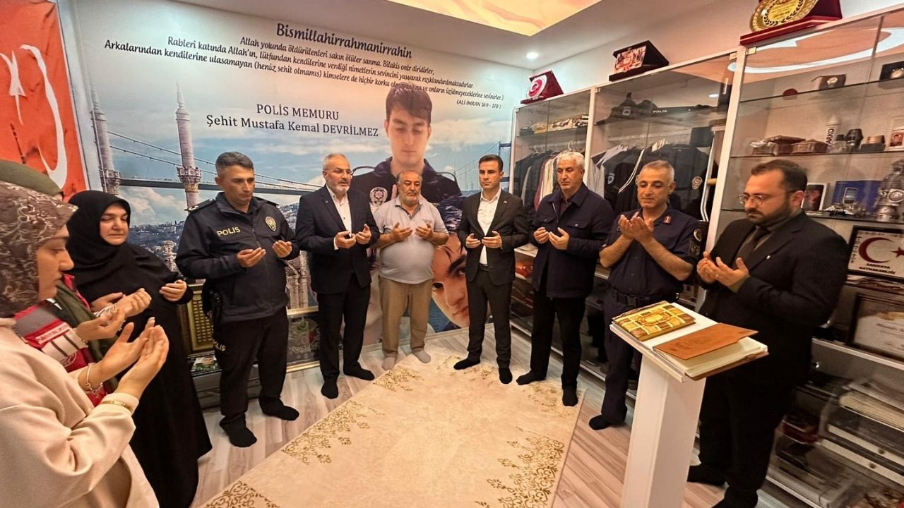 Sarıkaya’da şehit ailesine bayram ziyareti