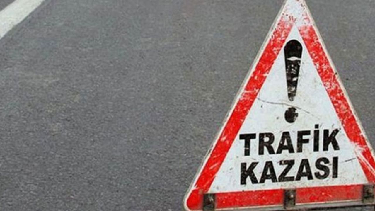 Şarampole devrilen araçta can pazarı: 2 ölü